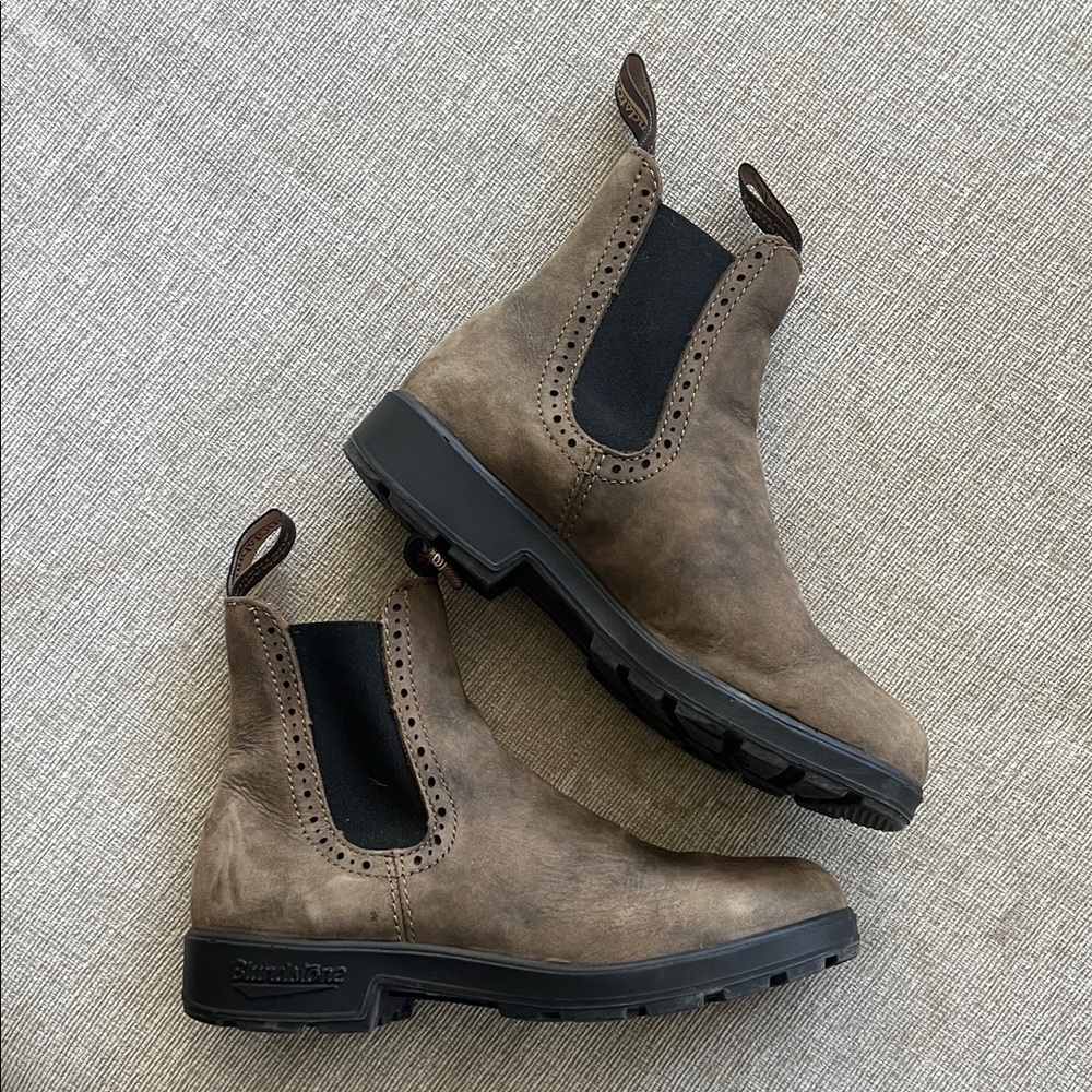 Blundstone Women's Brown Leather Combat Boots